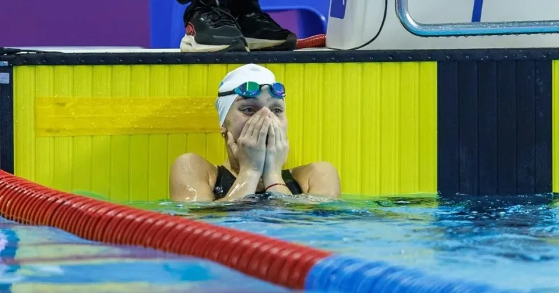 Con 16 años, Cecilia Dieleke sigue haciendo historia en los Suramericanos: batió el récord en 100 metros espalda y ganó su segundo oro