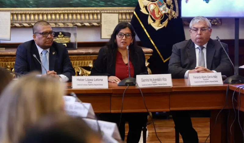 Comisión de Constitución revisará pedido de facultades luego de la semana de representación