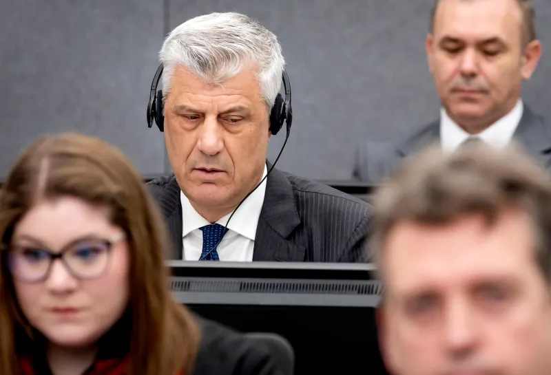 A la espera de la decisión sobre el ex líder kosovar Hashim Thaçi, una de las últimas sentencias de las guerras de los Balcanes
