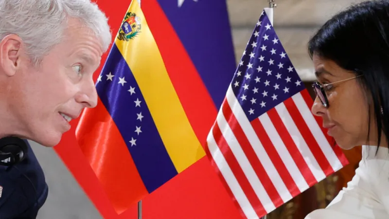 La contradicción de Venezuela: de vuelta al escenario global mientras el aparato represivo sigue “intacto”
